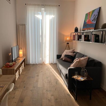 The Quality Apartment Napoli Екстер'єр фото