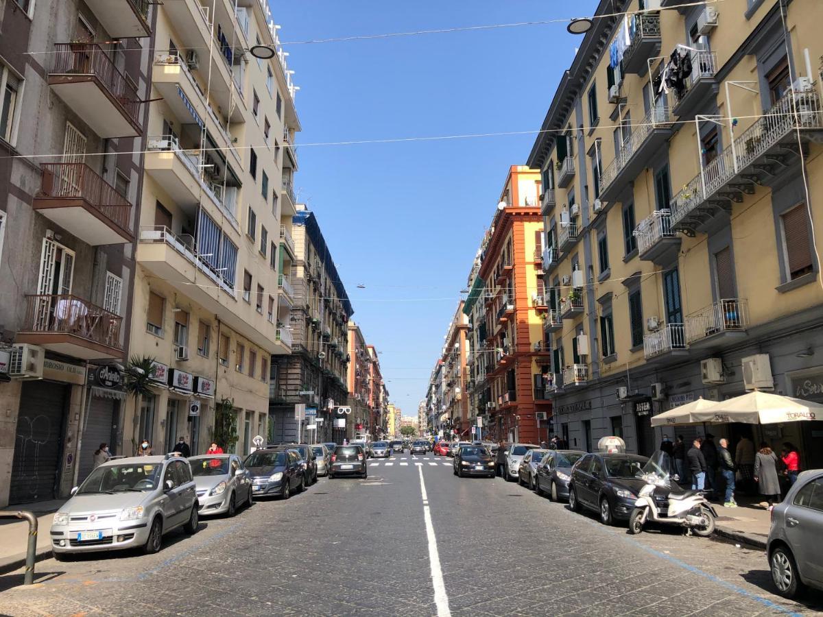The Quality Apartment Napoli Екстер'єр фото